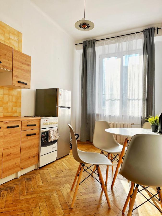 Nice Room In City Centre Cracovia Exterior foto